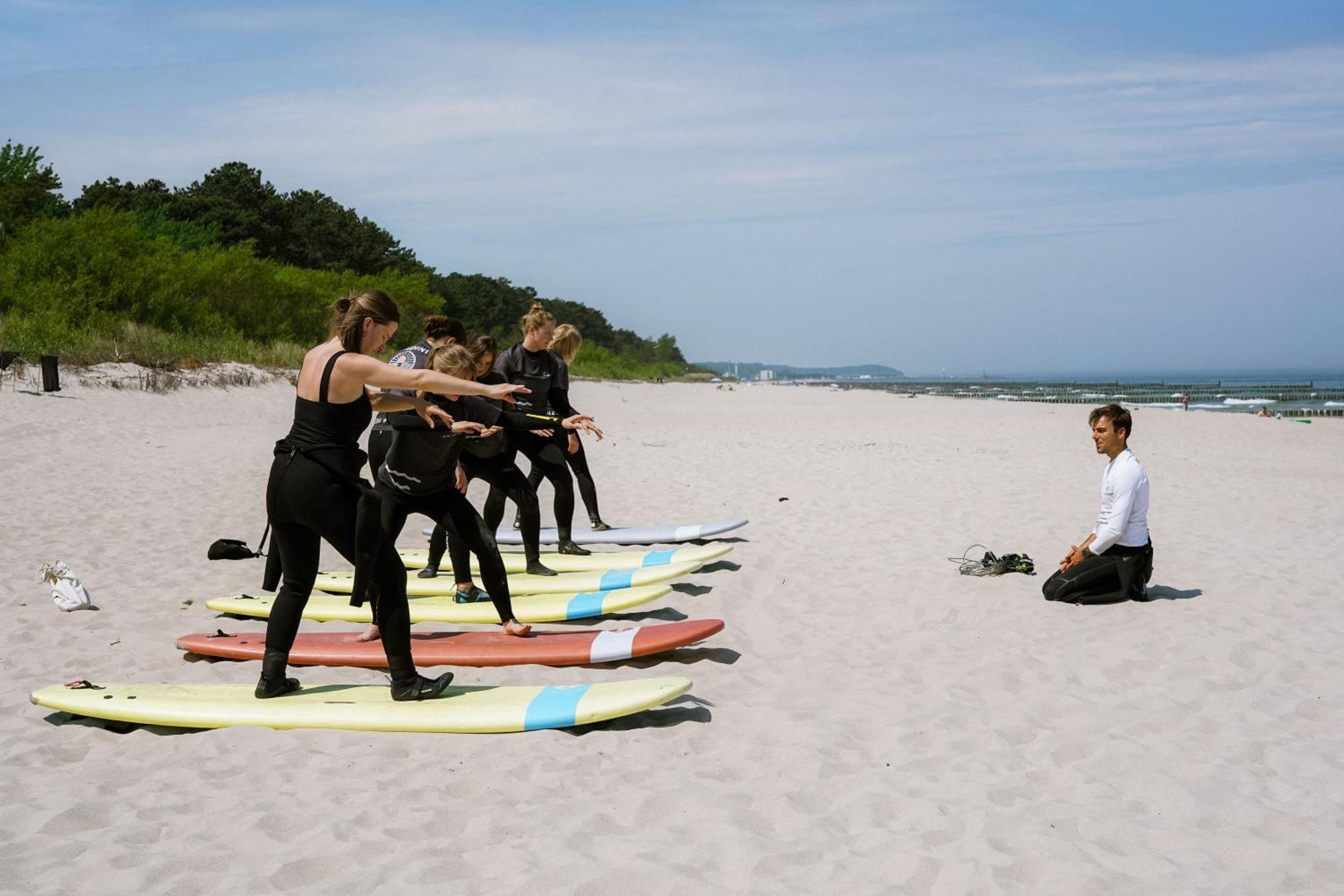 Хостел Pokoje Surf People Владыславово Экстерьер фото